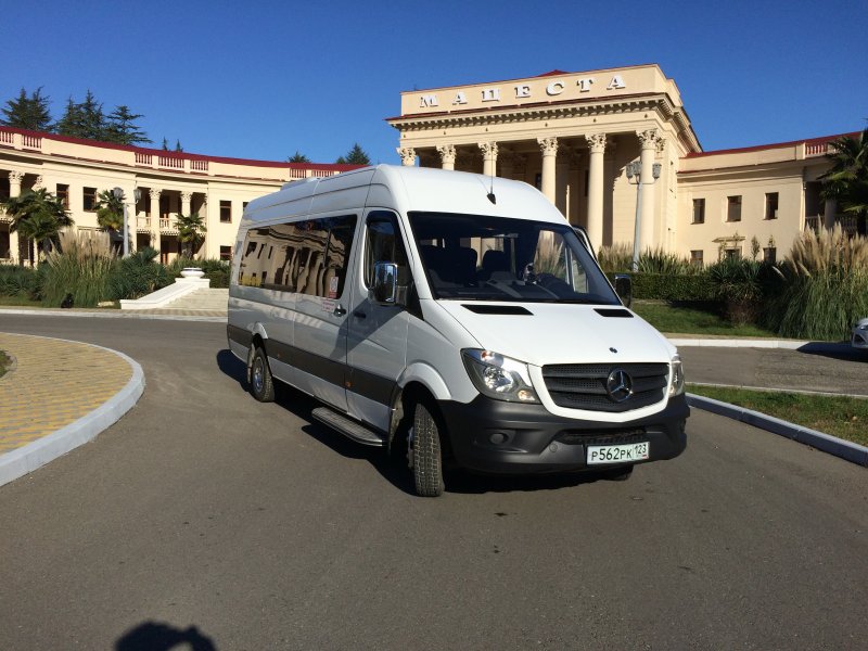 Мерседес 20 местный