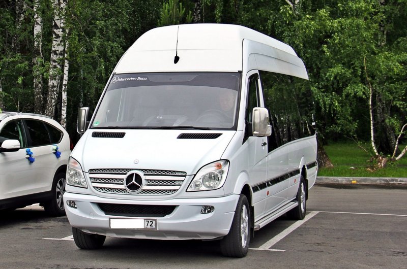 Mercedes-Benz Sprinter 20 мест