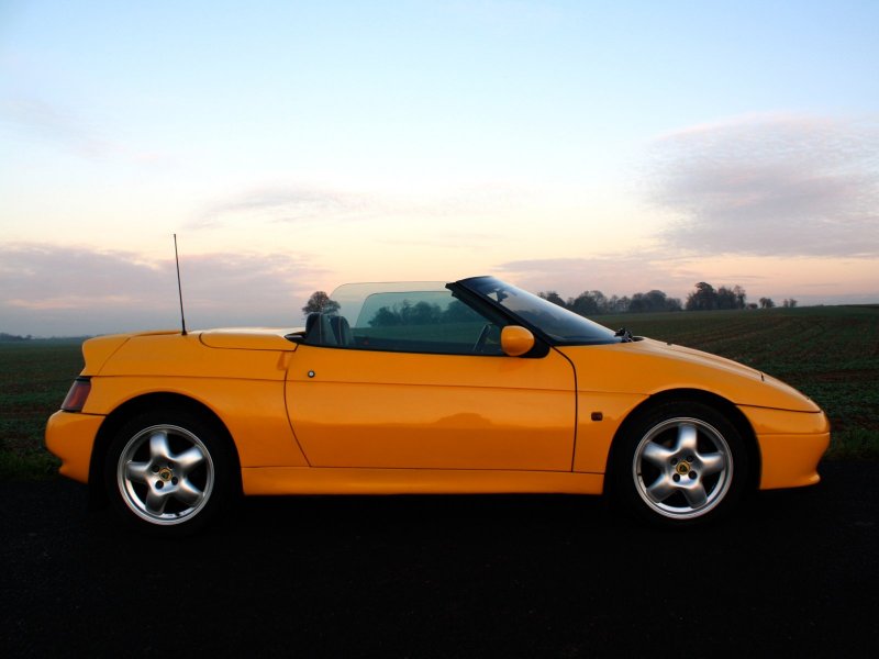 Lotus elan 1989
