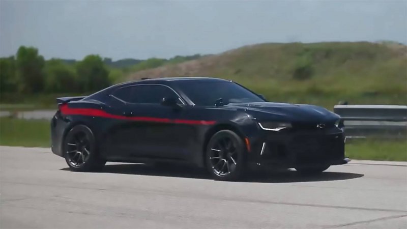 Chevrolet Camaro zl1 Hennessey