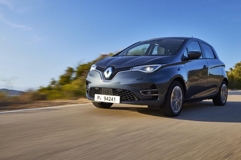 Renault Sandero Stepway 2020 белый