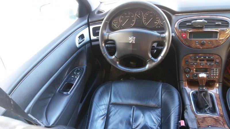 Peugeot 607 2001 салон