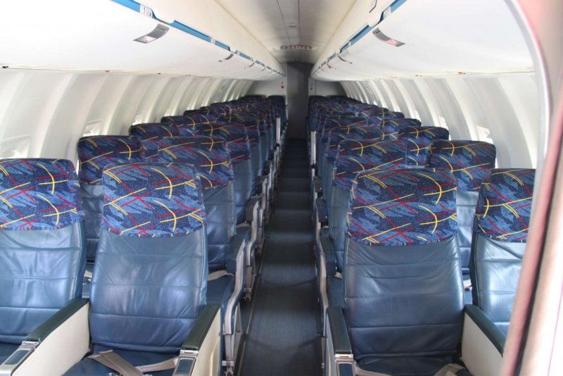 Воздушное судно CRJ-200