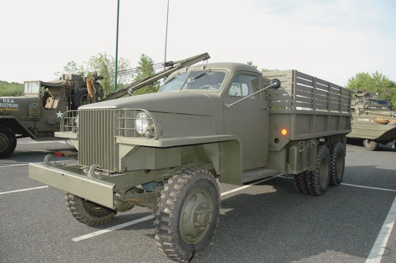 Автомобиль ЗИЛ 157кд