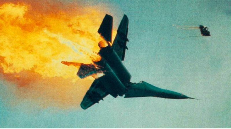 F 14 Tomcat Catapult