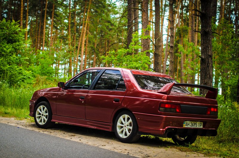 Peugeot 405 тонированная