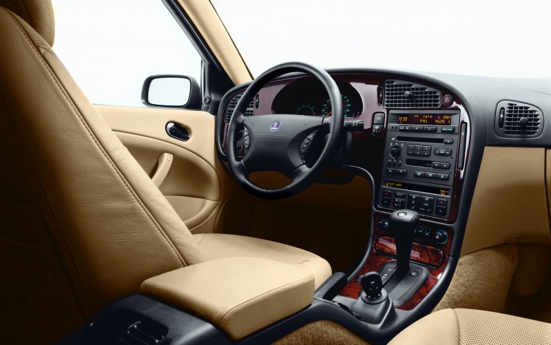 Saab 9-5 Aero салон