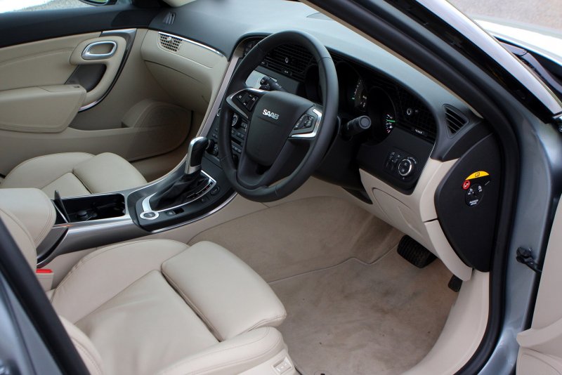 Saab 9-5 2010