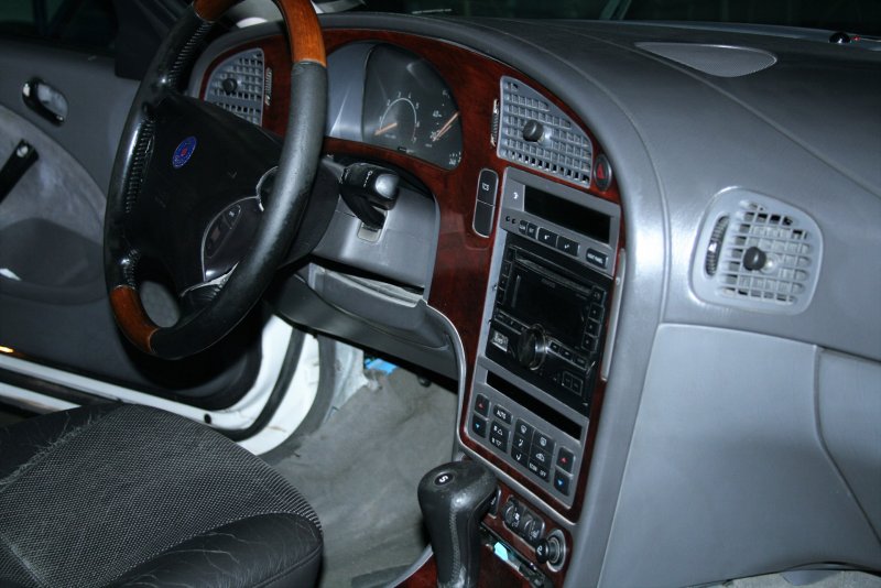 Saab 95 1999 салон