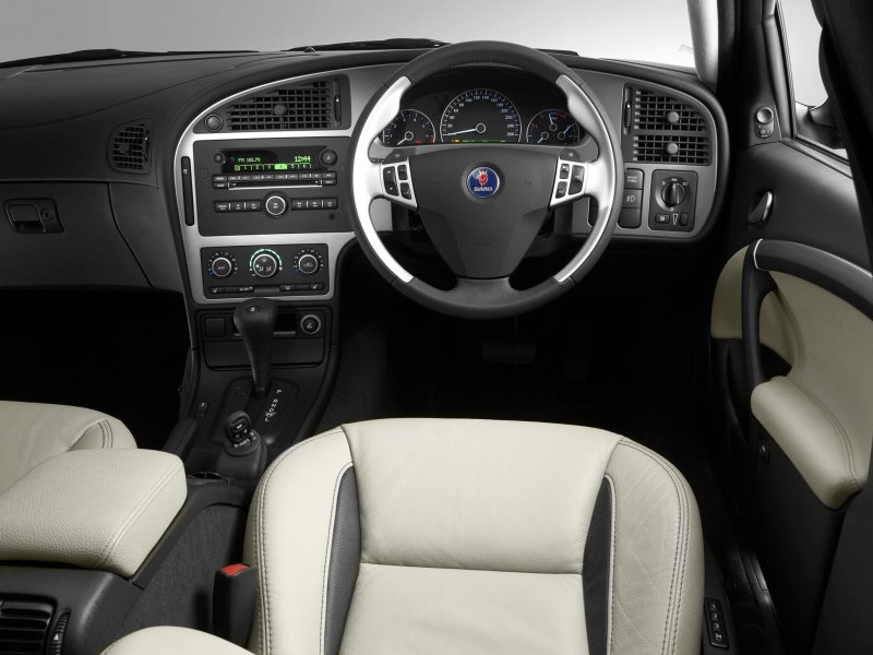 Saab 9-5 Interior