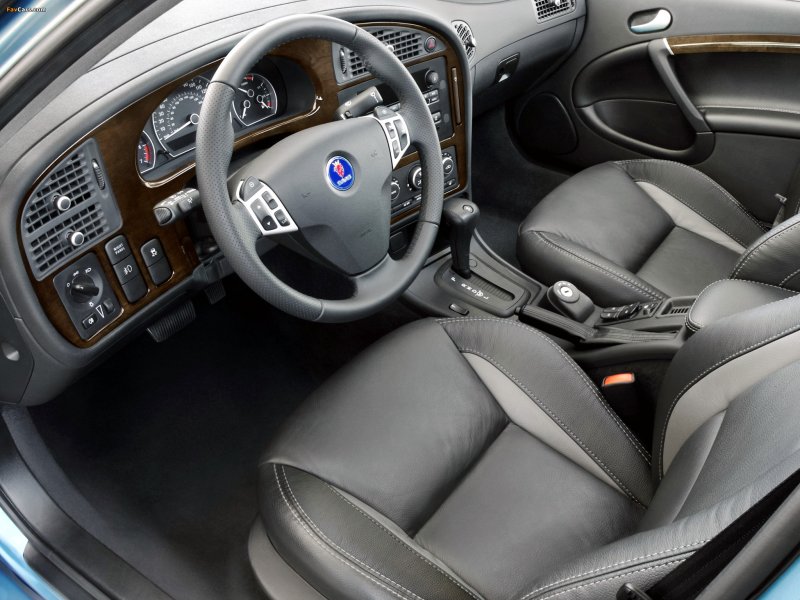 Saab 9-5 салон