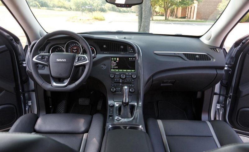 Saab 9-5 2011 салон