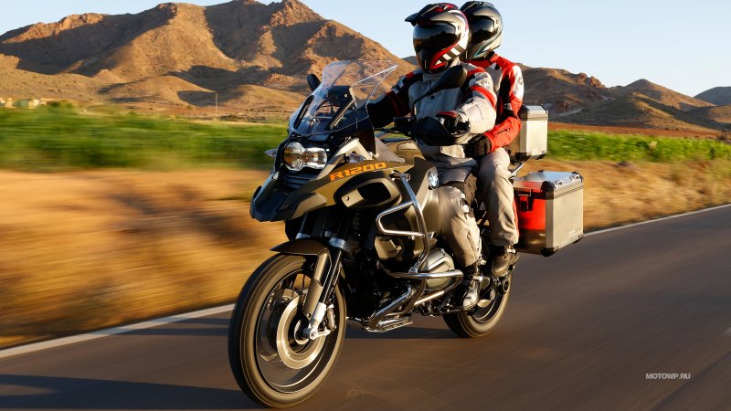 BMW GS 1200 Adventure с пассажиром