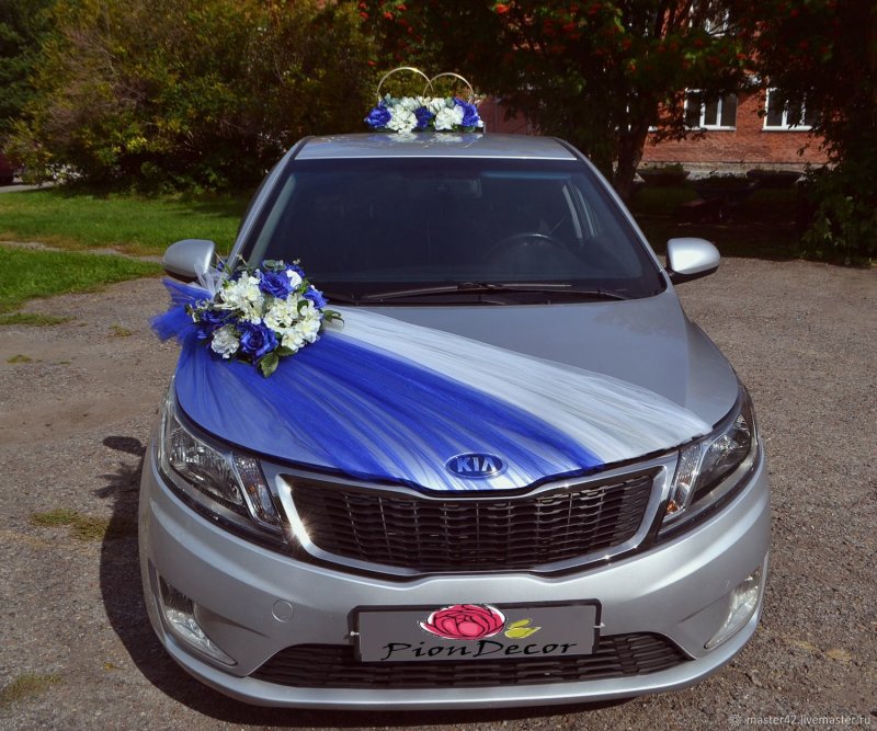 Свадебные украшения на авто