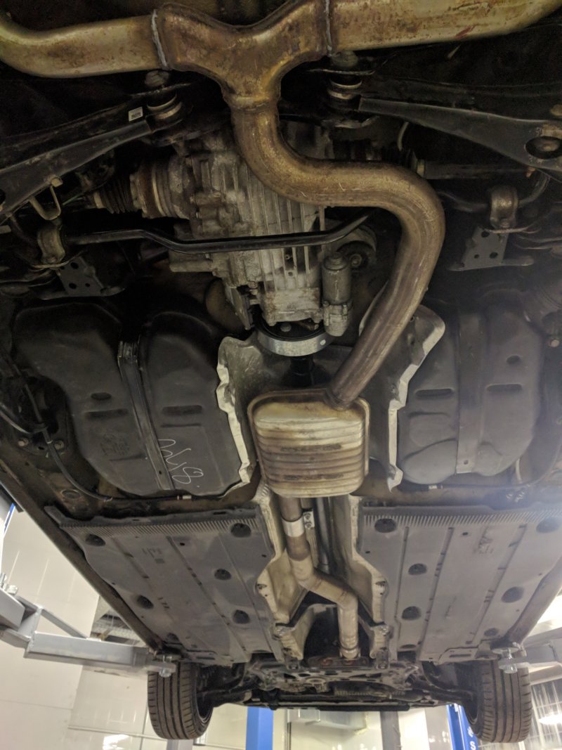 Skoda Octavia 1 полный привод вид снизу