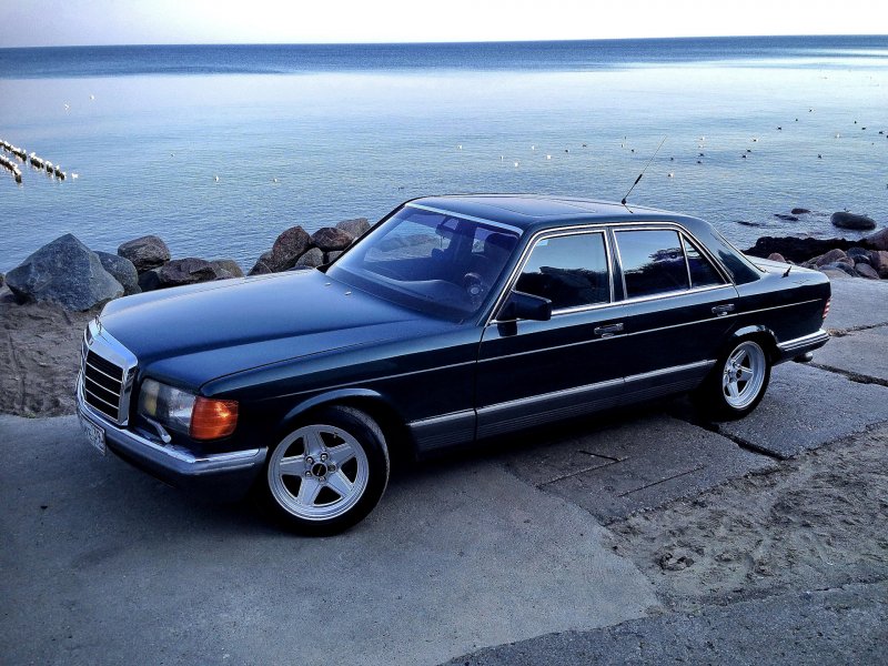Mercedes-Benz w126