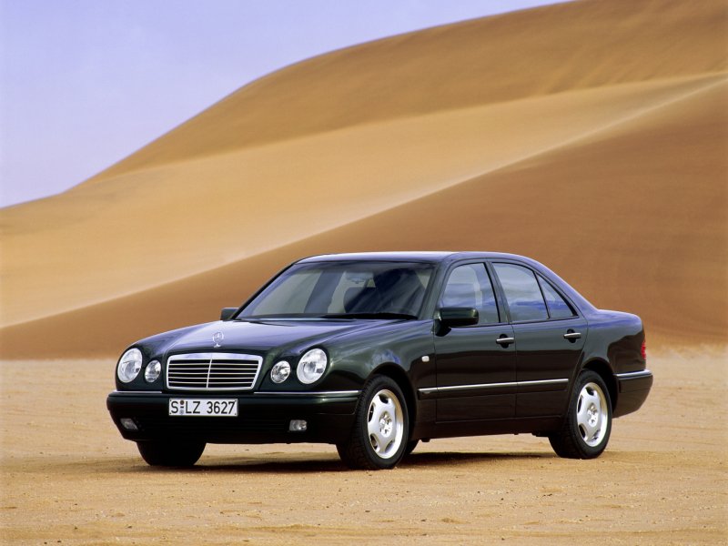 Мерседес Бенц w210