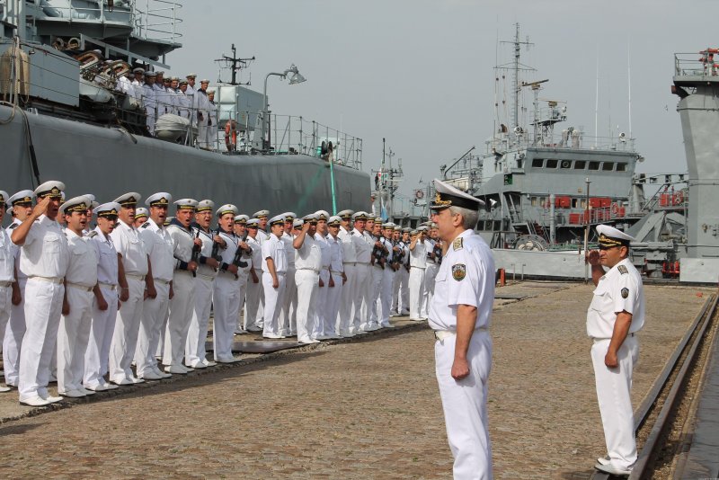 Военно морская форма Болгарии