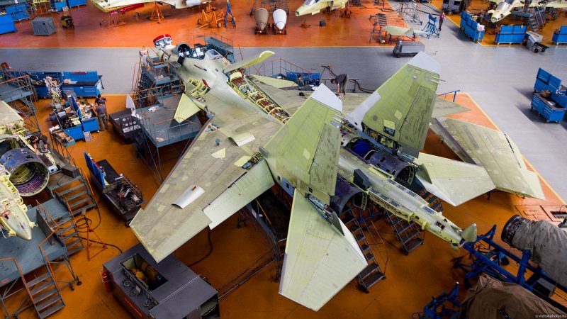 Су-30см на заводе