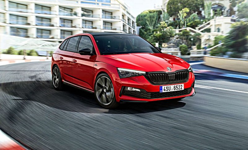Skoda Scala stance