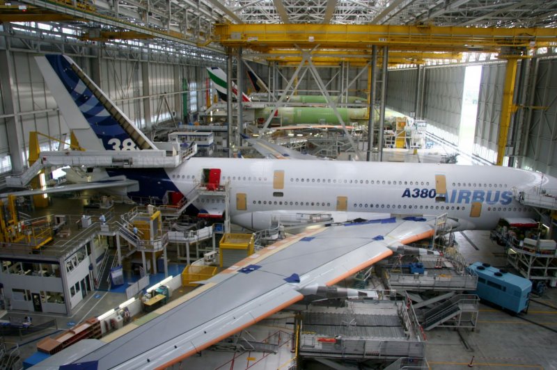 Сборка самолета Аэробус а380