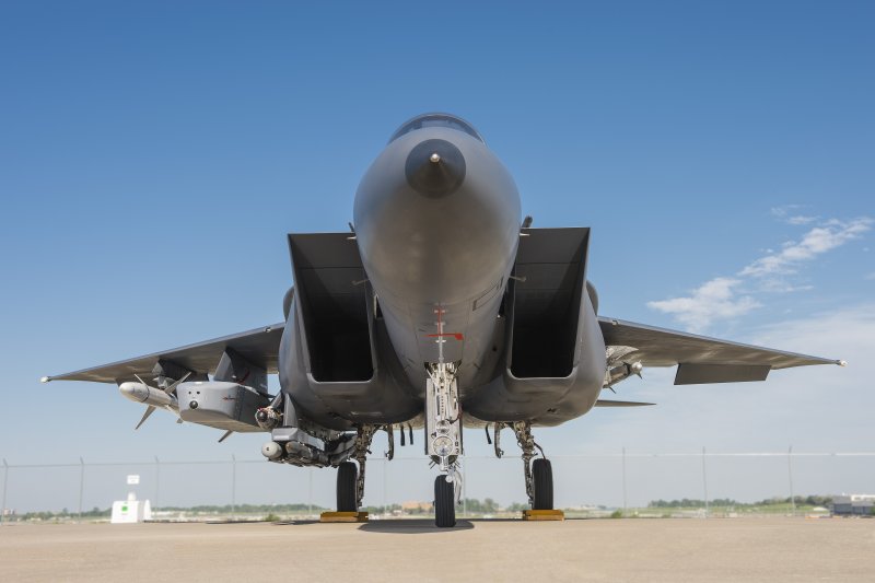 Истребитель f-15c Eagle