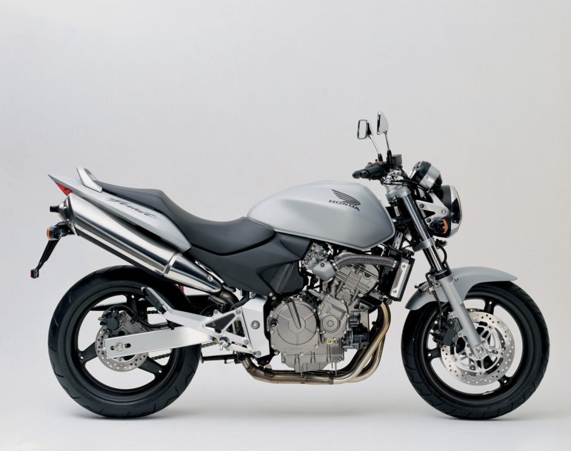 Honda cb600f 2005