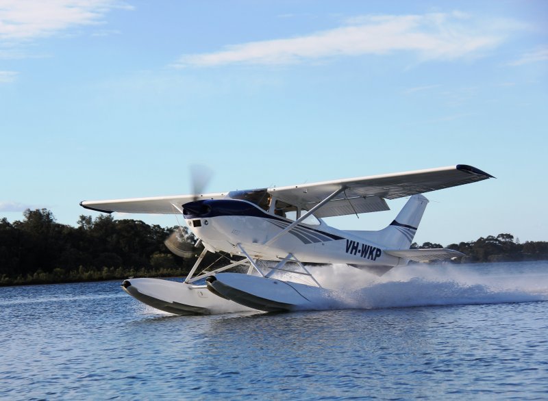 Cessna гидроплан