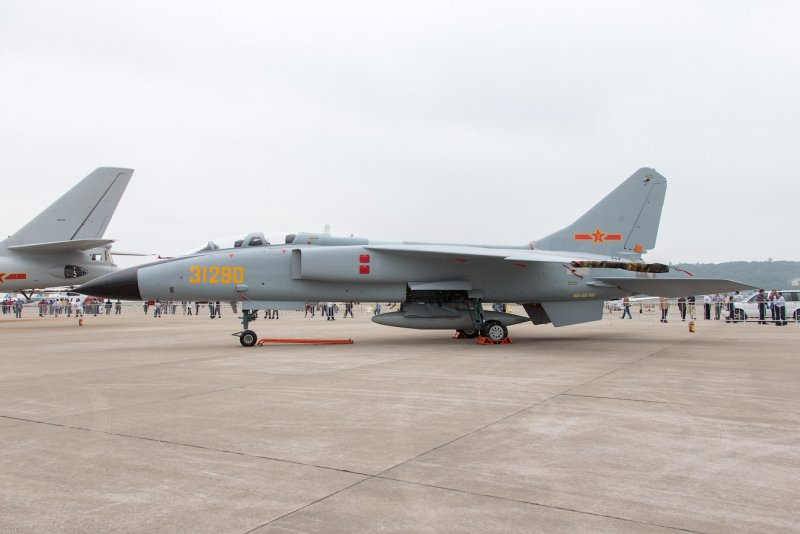 Бомбардировщики JH-7