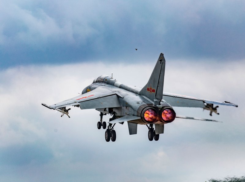 Китайские истребители JH-7a