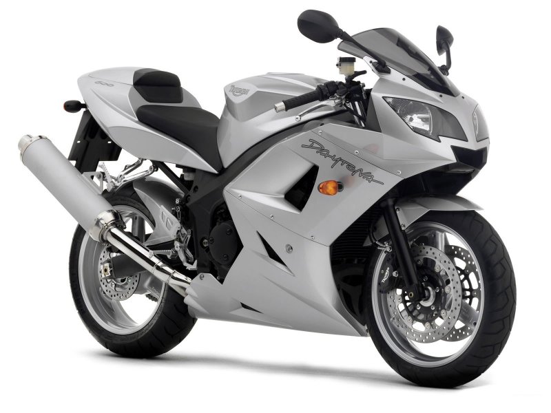 Triumph Daytona 2004