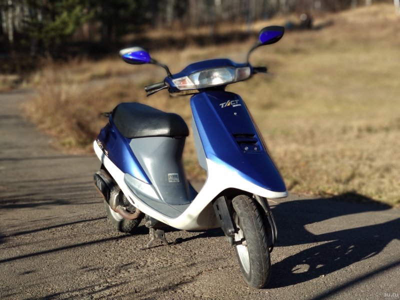 Скутер Honda Tact 24