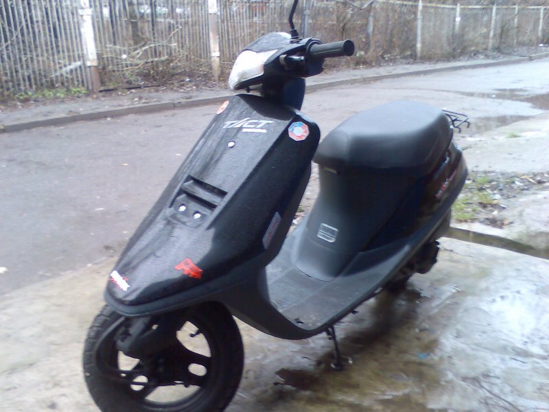 Honda Tact Stand up af-24