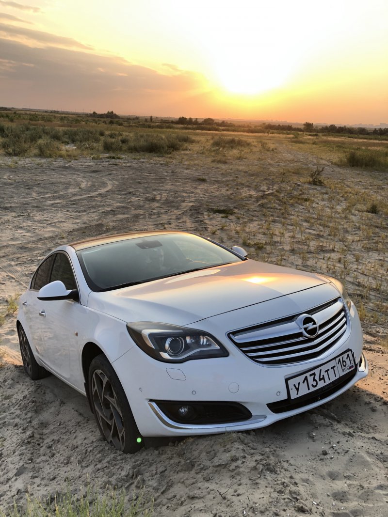 Opel Insignia 2012 2.0 Turbo