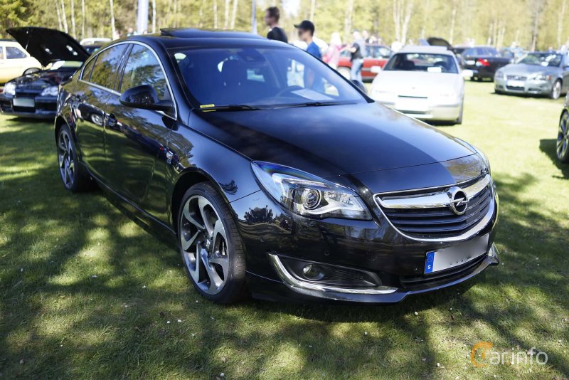 Opel Insignia 2.0 Turbo