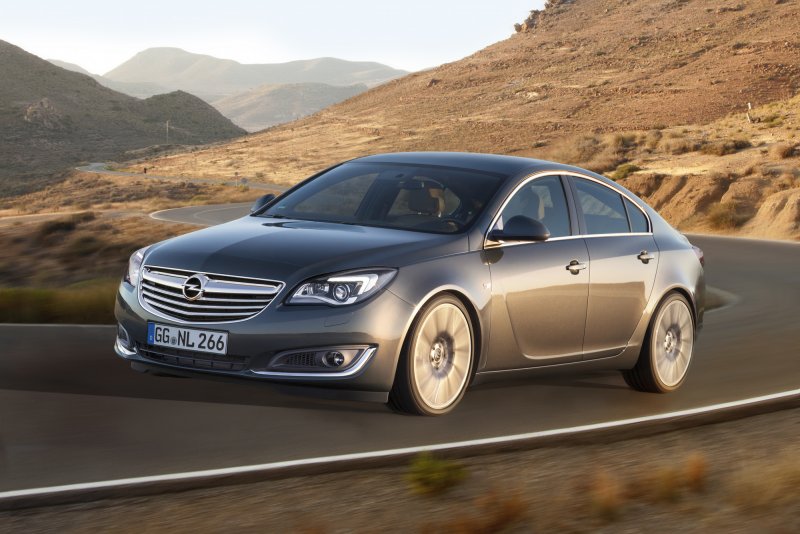 Opel Insignia 2005