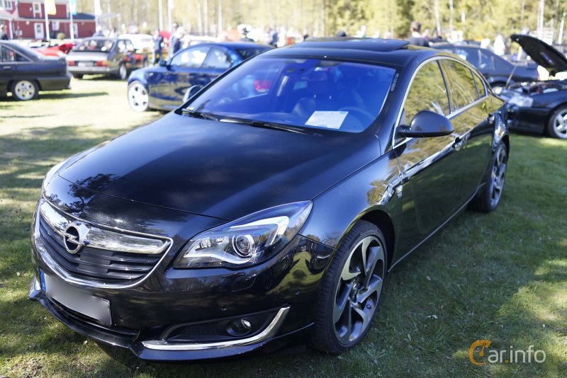 Opel Insignia 2.0 Turbo