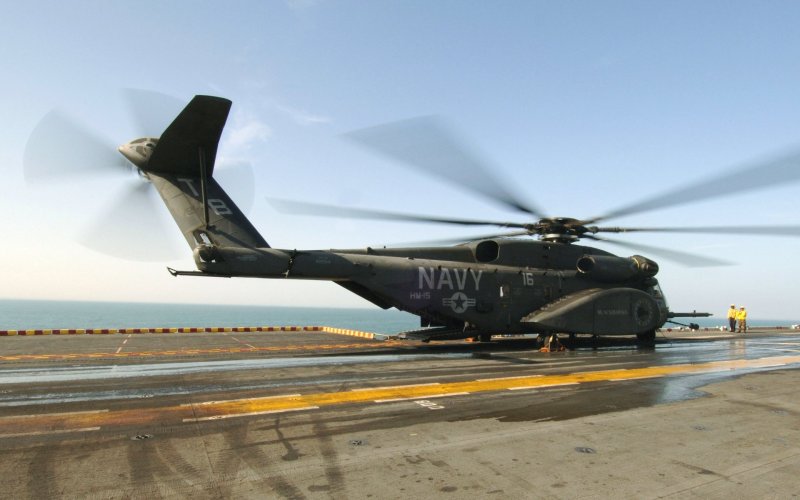 Вертолет MH-53j