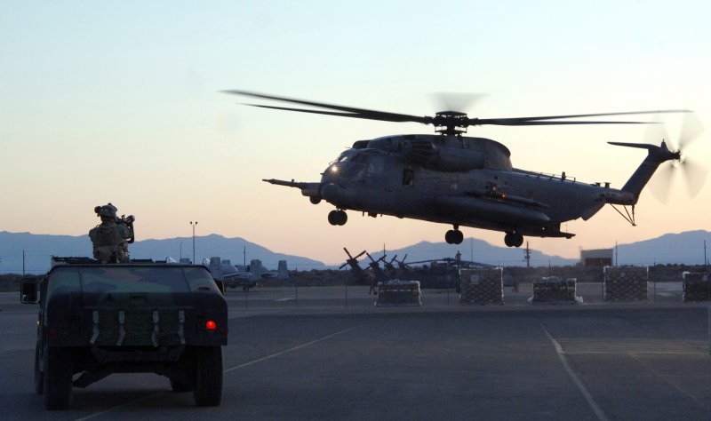 HM-53e Sea Dragon