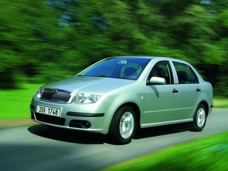 Skoda Fabia sedan 2001