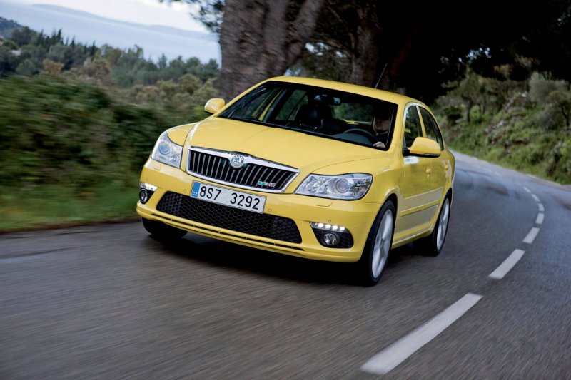 Skoda Superb лифтбек III