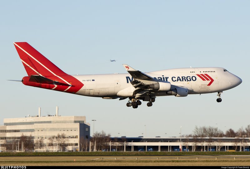 Шипы на Боинг 737 Макс