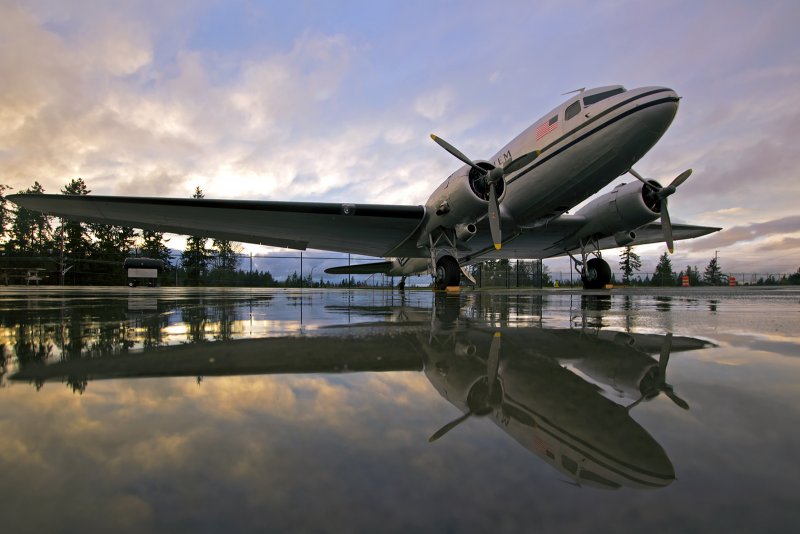 DC-3 Douglas на воде