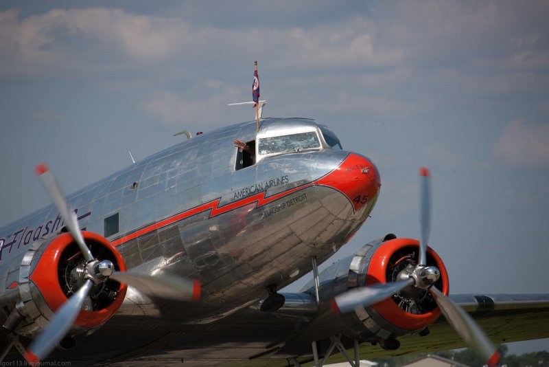 Самолёт Макдуглас DC-580