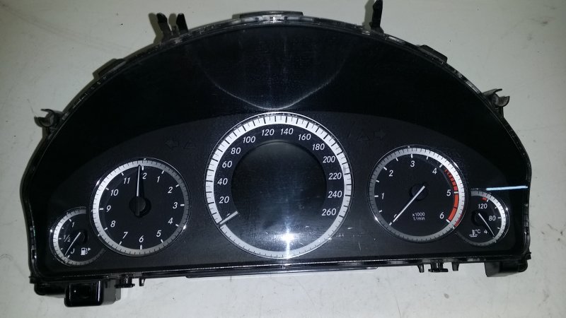 Приборная панель Mercedes w211 индикаторы