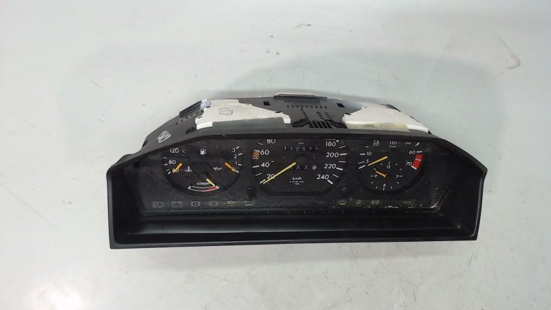Приборный щиток Mercedes w211