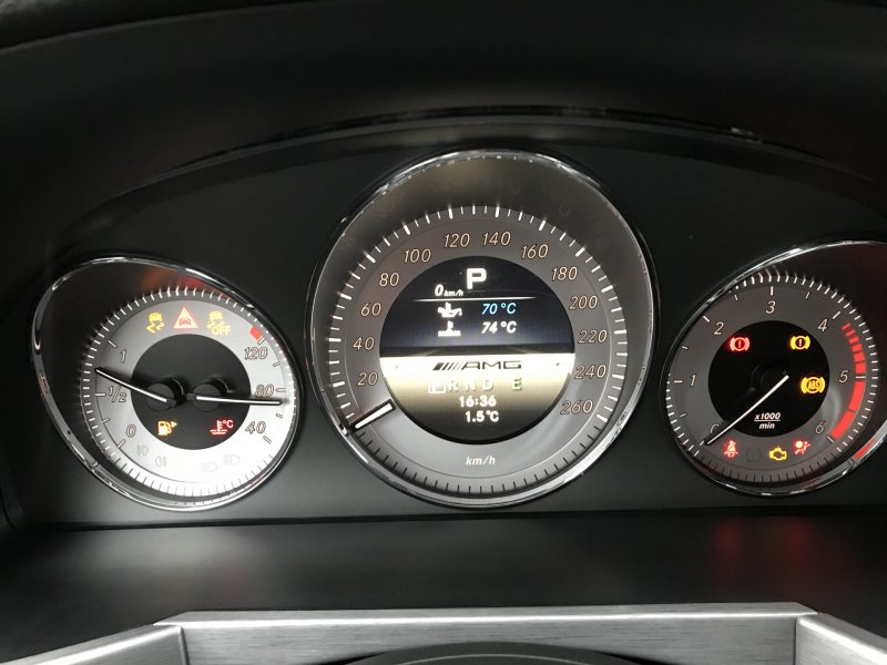 Шток приборов Mercedes 2.2 дизель