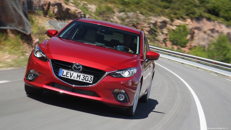 Mazda 3 хэтчбек