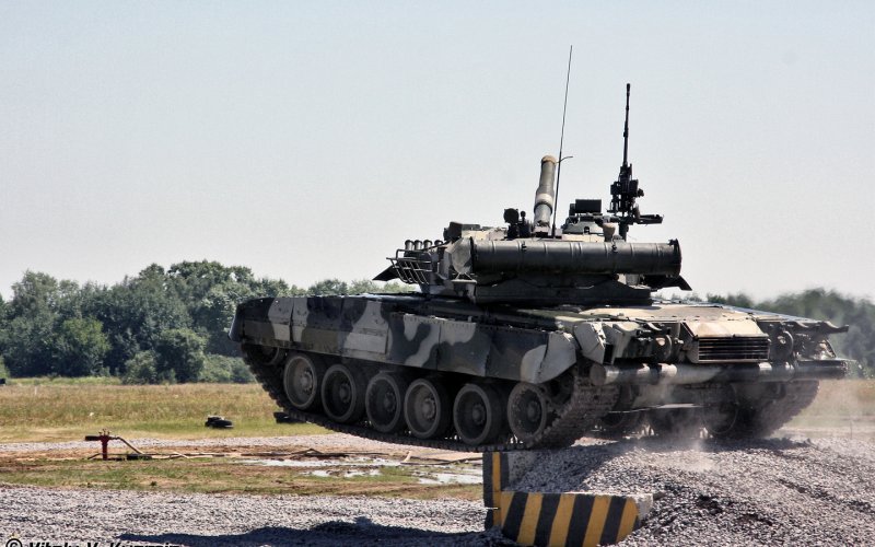 Т-84 БМ Оплот танк