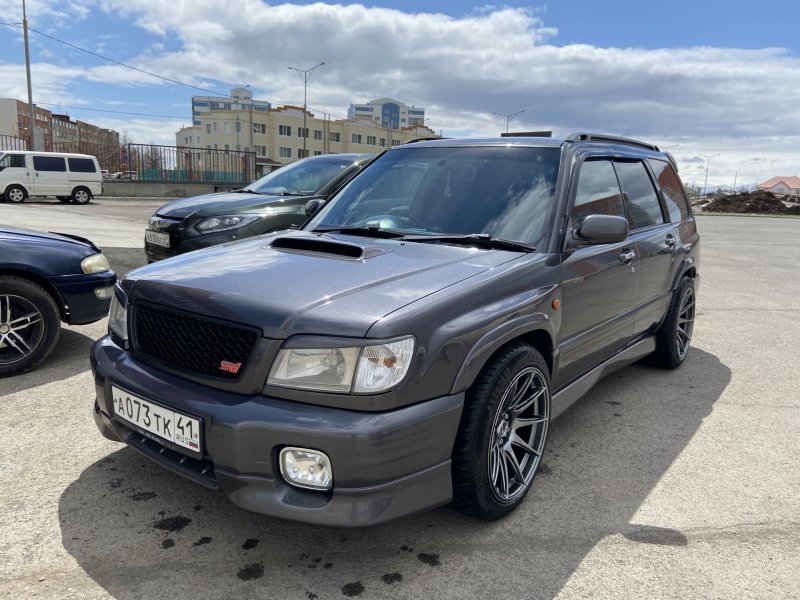 Subaru Forester 2.0 Turbo